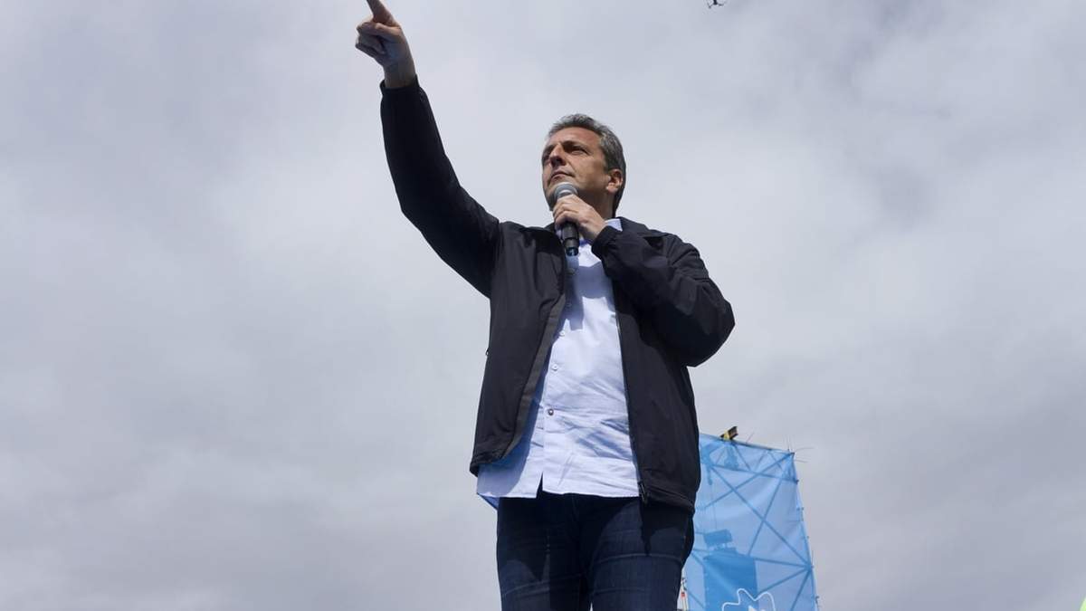 Sergio Massa se colocaría como el candidato más votado de las elecciones presidenciales. Fuente: (Emiliano Ortiz)