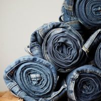 5 prendas básicas y perfectas para darle un poco de respiro a los clásicos jeans