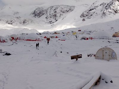 Así amaneció  Plaza de Mulas tras una intensa nevada