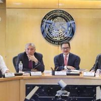 Adán Augusto López se reúne con diputados y empresarios para impulsar Reforma a la Ley Minera