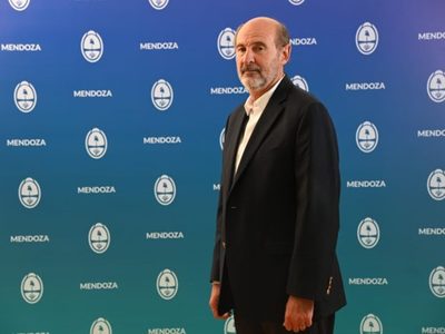 "Argentina no se desarrolla porque no tiene financiamiento"