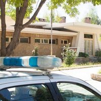 Vecinos de Centenario denuncian apedreadas en autos y viviendas