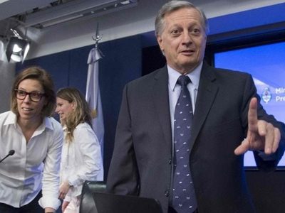 Corrupción M: ordenan revisar los teléfonos de Aranguren y Laura Alonso