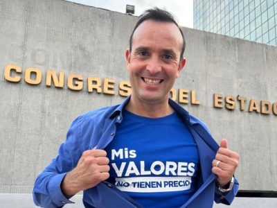 Líder de la diputación panista en NL llama "payaso" a Samuel García