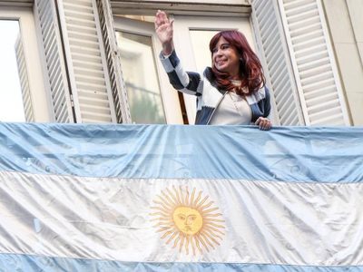 Cristina consigue el visto bueno para su departamento de Constitución