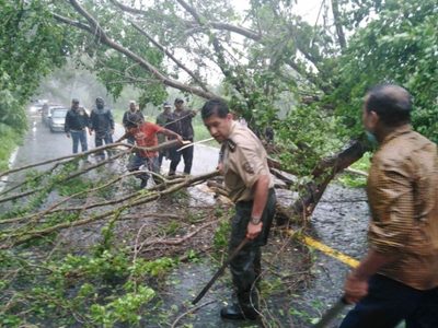 “Nora” toca tierra en Jalisco; está a 49 km de Puerto Vallarta