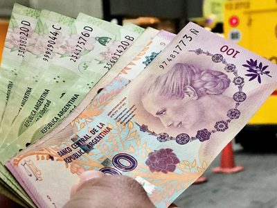¡Economía en rojo! El Gobierno publicó un anuncio clave sobre la reducción salarial