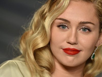 ¡Emotivo! Miley Cyrus escribe este mensaje para su mamá y emociona en las redes