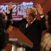 AMLO: no hay persecución para nadie y mucho menos para mujeres