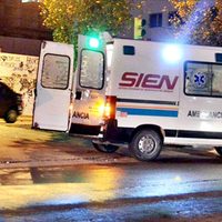 Una camioneta y un colectivo protagonizaron un fuerte siniestro vial en el Metrobús