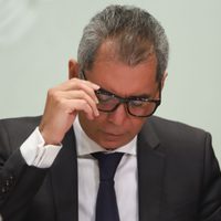 Navidad en focos rojos: Sheinbaum cierra 2025 con deuda récord