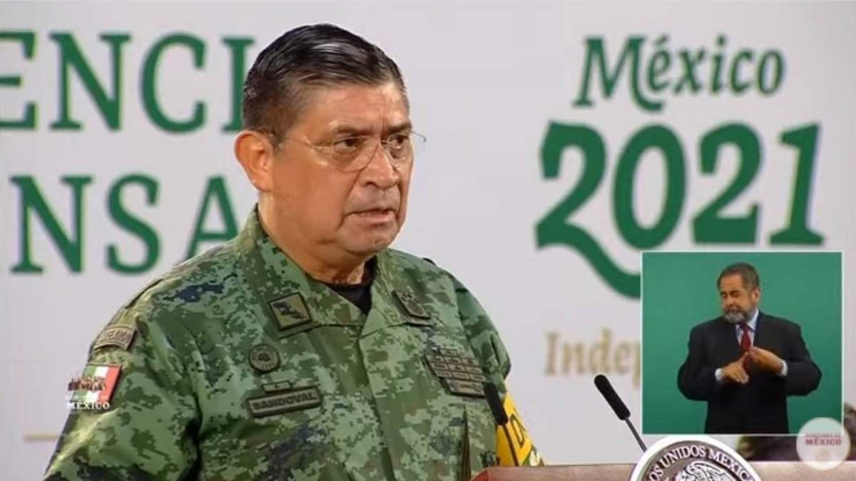 El titular de la Sedena, Luis Cresencio Sandoval