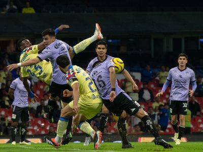 América evita la derrota ante Mazatlán; Cruz Azul vence a León y se mantiene como líder