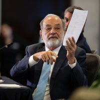 Pemex vuelve a contratar una empresa de Carlos Slim pese a señalamientos de la ASF