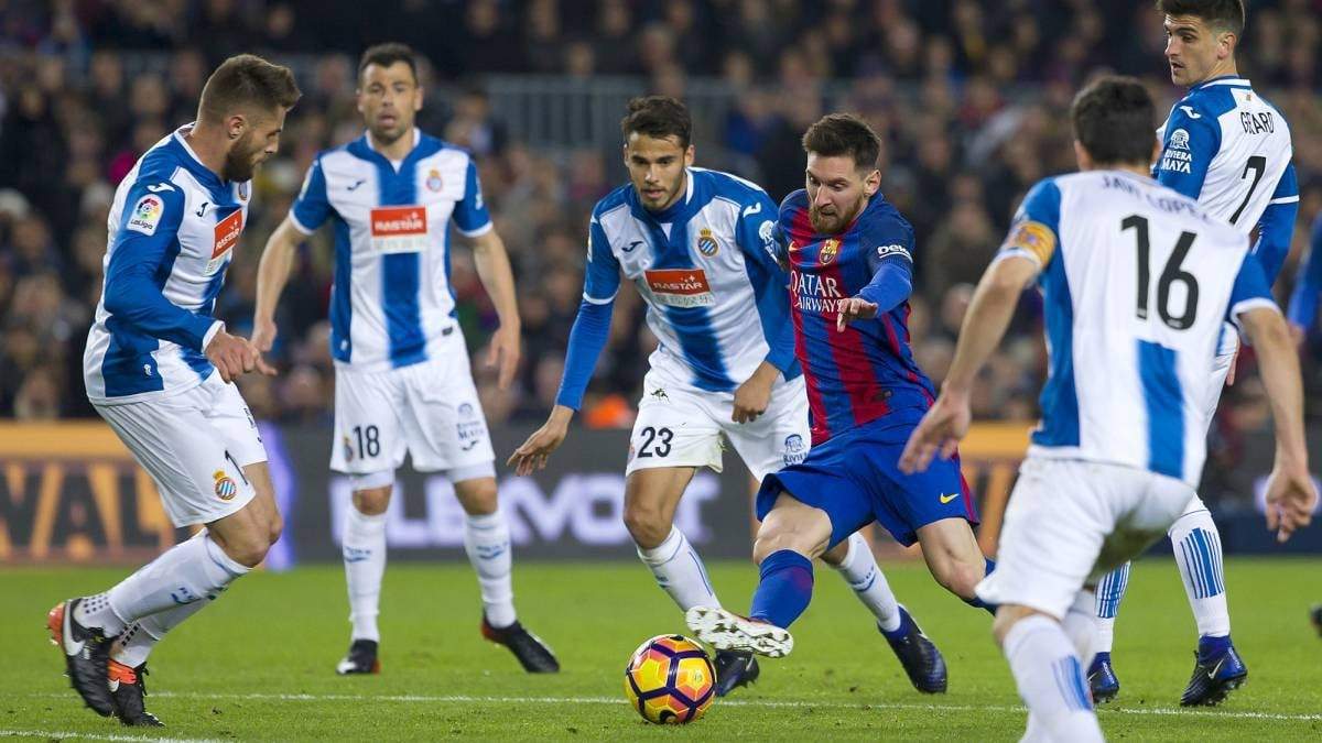 Espanyol vs Barcelona. Fuente: (Twitter).