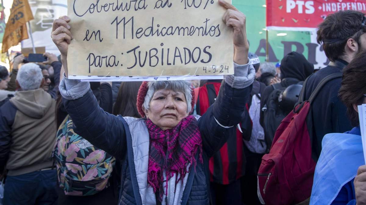 Los jubilados reclaman mayor cobertura. Fuente: (X)