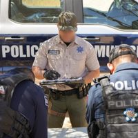 Sorprenden a policías de Tijuana con prueba antidoping; 22 dan positivo