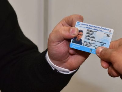 Sumaron un requisito para rendir el examen para el carnet de conducir en Neuquén Capital