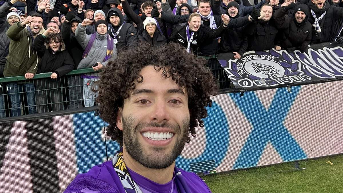 César “Chino” Huerta anota gol en su debut con el Anderlecht
