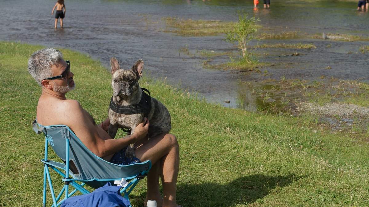 Continúa la ola de calor en la ciudad de Neuquén. Fuente: (Emiliano Ortiz)