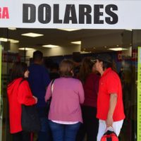 ¡Especulación financiera! El dólar blue cerró la jornada cerca de los 120 pesos