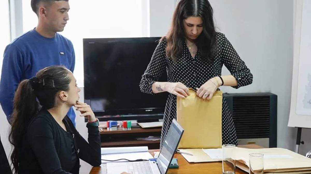 La apertura de sobres se realizó en la sede del EPEN. Fuente: (Gobierno de Neuquén)