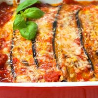 Lasagna de berenjenas: en pocos minutos, una receta fácil, cremosa y con un toque gourmet