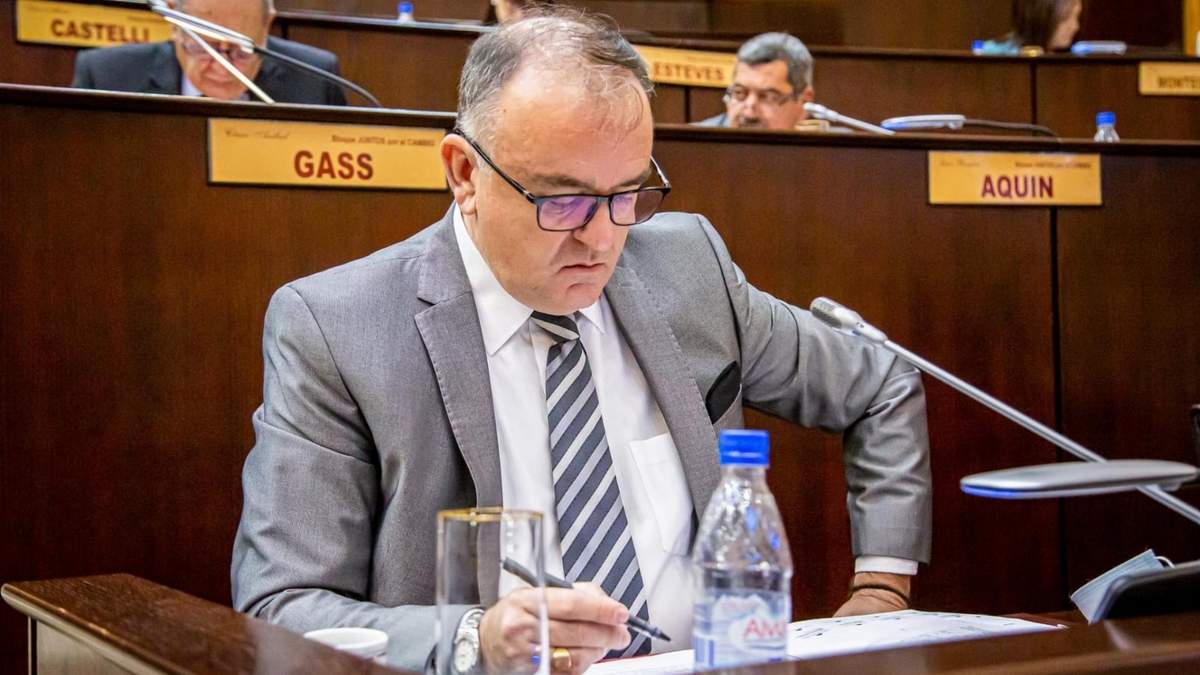 El legislador de Democracia Cristiana solicitó el tratamiento del proyecto. Fuente: (Legislatura de Neuquén)