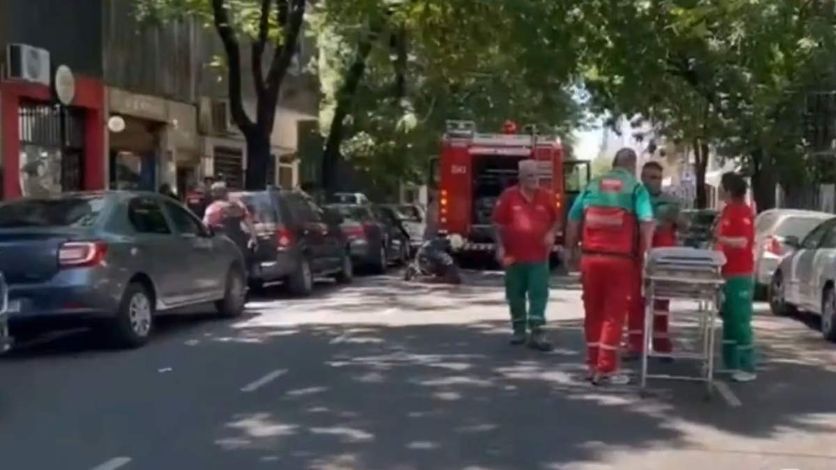 Se incendió un hotel de Caballito y hay un muerto