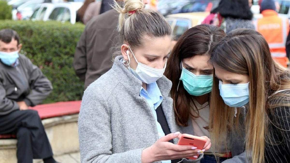 Mujeres durante la pandemia. Fuente: (Twitter)