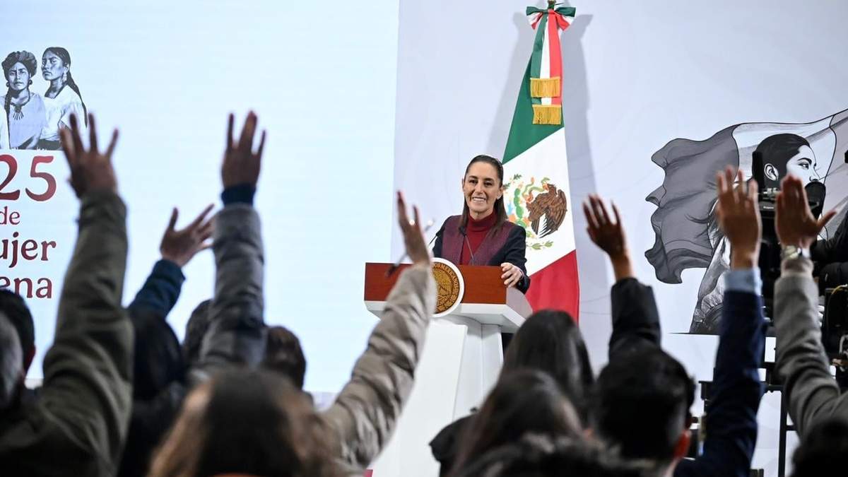 La presidenta Claudia Sheinbaum en la conferencia de prensa