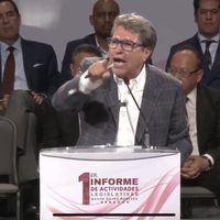 "¡Son más los aplausos!", grita Monreal ante abucheos en acto con morenistas en Hidalgo (Video)