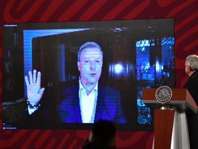 AMLO exhibe pifia de "Alito" y caída de Lozano porque estaba “muy aburrida” la mañanera (Videos)