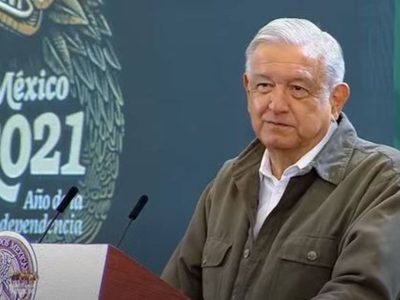 AMLO presenta iniciativa para fortalecer a la CFE y dar control del litio al Estado