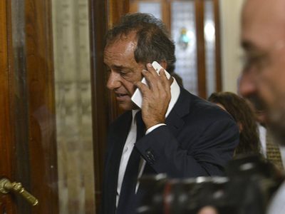 Renunció Daniel Scioli a su rol como diputado