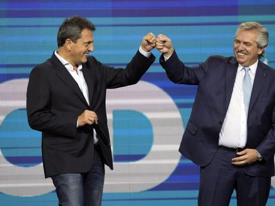 Sergio Massa se reunió para “alinear precios y salarios por los próximos 60 días”