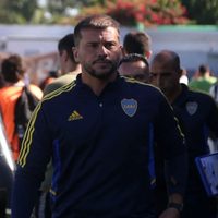 Mueve sus piezas: la sorpresa que incluiría Mariano Herrón como DT interino de Boca