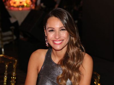 Desde el mejor ángulo: Pampita deslumbró con su mini vestido y dejó sin aliento a sus seguidores