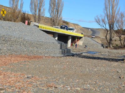 Después de dos intentos fallidos se pudo inaugurar el puente sobre el río Malleo