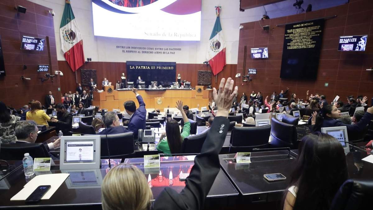 La sesión en el Senado de la República