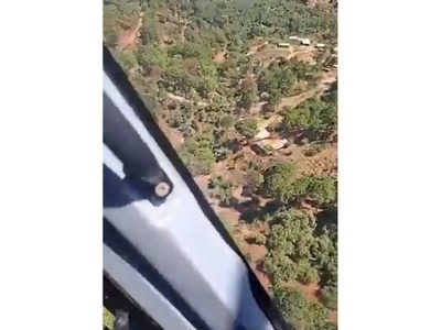 Entre disparos, alcalde de Uruapan transmite en vivo persecución desde helicóptero (Video)