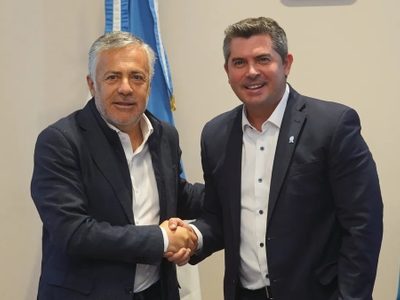 Cornejo y Orrego avanzan en alianza electoral con LLA
