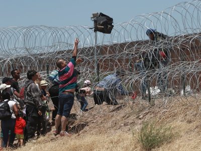 Ebrard descarta una deportación masiva de migrantes a México por el fin del Título 42