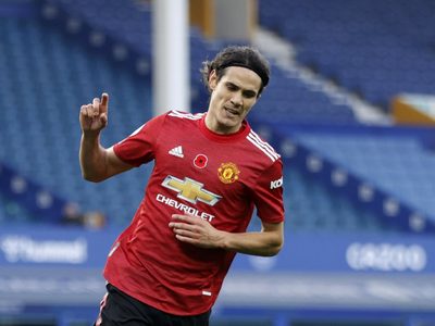 Manchester United: gran victoria ante el Everton y debut en la red para Cavani