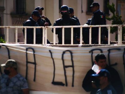 ASE reporta quiebra de ISSSTEZAC; trabajadores protestan por nueva ley