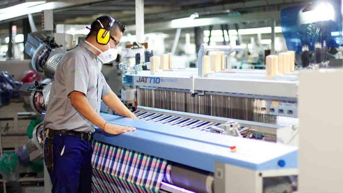 A partir de la pandemia la industria textil tuvo mejoras tecnológicas. Fuente: (Twitter)