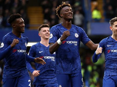 Una figura del Chelsea arrestado por una denuncia grave