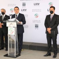 Aureoles acude ahora al Senado y propone reformar la ley en materia de delitos electorales