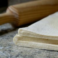 Masa hojaldrada casera para tartas: no gastes de más y prepará esta receta más fácil y rica