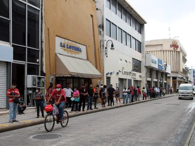 Gobierno de Yucatán anuncia nuevas restricciones para la venta de productos no esenciales